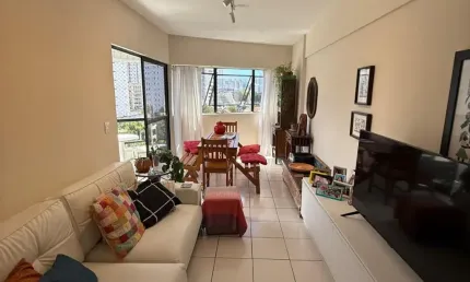 Apartamento no Bairro da Torre com 3 quartos sendo 1 suíte com 85m² por R$ 490MIL.