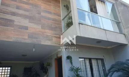 Sobrado com 3 dormitórios à venda, 190 m² por R$ 700.000,00 - Santa Mônica - Londrina/PR