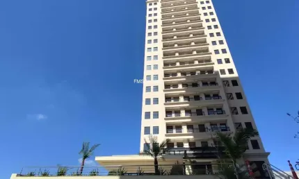 Alphaville Industrial: Loja Comercial para Locação com 2 Banheiros e 2 Vagas de Garagem - Barueri-SP