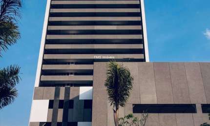 Conjunto Comercial para Locação em São Paulo-SP, no Bairro Parque Industrial Tomas Edson: 555m² e 14 Vagas de Garagem!