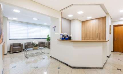 Conjunto Comercial à Venda ou Locação no Itaim Bibi.