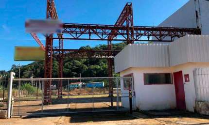 Galpão com 2000m2 terreno de 5000m2  em Mairinque/SP.