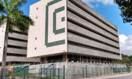 2 Andares comerciais com 4800m2 total em Salvador / BA