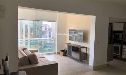 Apartamento à venda no Brooklin Paulista, 1 suíte, 1 banheiro, 1 vaga na garagem.