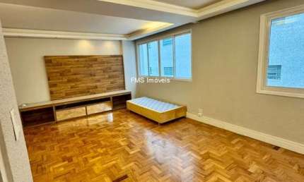 Apartamento à venda na Consolação com 3 quartos sendo 1 suíte, 1 vaga de garagem.