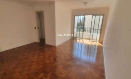Imperdível: Apartamento para venda ou locação em Moema, SP, com 2 quartos, 3 banheiros, 2 vagas de garagem!