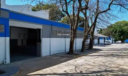 Galpão Comercial para Locação em Guarulhos-SP - Bairro Macedo - 2 Banheiros - 374,18m² de Área
