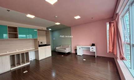 Sala Comercial à Venda ou Locação em São Paulo-SP, Consolação: 1 Quarto, 1 Sala, 1 Banheiro, 1 Vaga - 31m²
