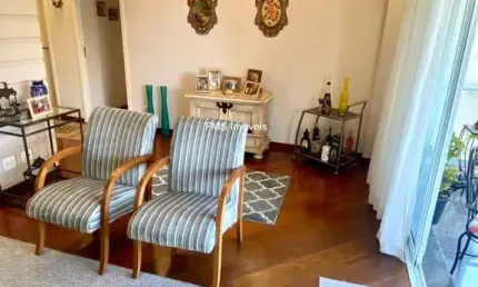 Venda de Apartamento de Luxo em Moema, São Paulo-SP: 4 Quartos, 2 Suítes, 4 Banheiros, 4 Vagas, 144m²