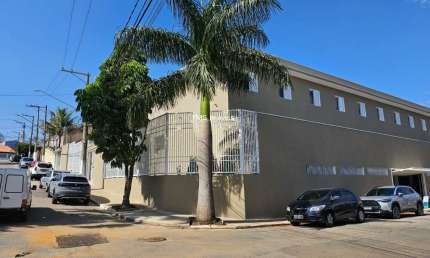 Casa de luxo em condomínio na Vila Romano, São Paulo-SP: 2 quartos, 2 suítes, 3 salas, 3 banheiros, 2 vagas, 78m².