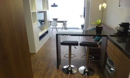 Apartamento à venda ou locação na Bela Vista: 1 quarto, 1 sala, 1 banheiro, 1 vaga de garagem e 42 m².
