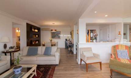 Apartamento com 3 quartos para alugar na Alameda dos Arapanés, 515, Moema, São Paulo