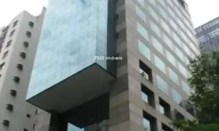 Conjunto comercial com 438m² próximo a Av. Paulista.