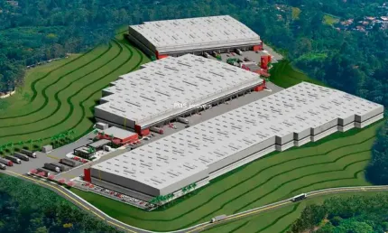 Galpão Comercial para Locação em Embu das Artes-SP, Bairro Quinhaú: 10 Banheiros, 48 Vagas de Garagem, 10.646,36m² de Área.