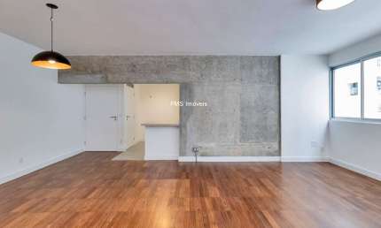 Apartamento à venda em São Paulo-SP, 2 quartos, 2 suítes, 1 sala, 3 banheiros, 2 vagas, 100m² no Cerqueira César.