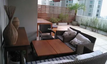 Cobertura de luxo com 3 quartos e 2 suítes na Bela Vista, São Paulo-SP: 220m², 6 banheiros e 2 vagas de garagem!
