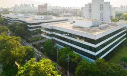 Conjunto comercial com 682m² para locação na Vila Leopoldina.