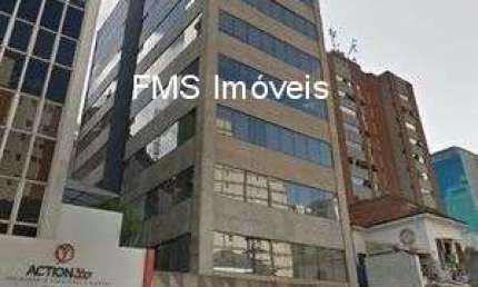 Paraíso 205 m2 com  2 Vagas de Garagem ótima localização e todo reformado
