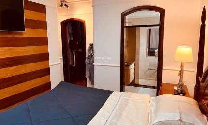 Apartamento à venda em São Paulo-SP, Campo Belo, 3 quartos, 1 suíte, 1 sala, 3 vagas, 280m² de área.
