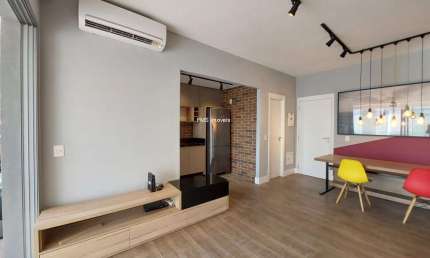 Apartamento para locação com 2 quartos e 2 vagas na Chácara Santo Antônio.
