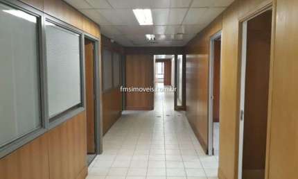 Conjunto Comercial na Bela Vista: 292m², 6 banheiros, 5 vagas de garagem - Locação em SP