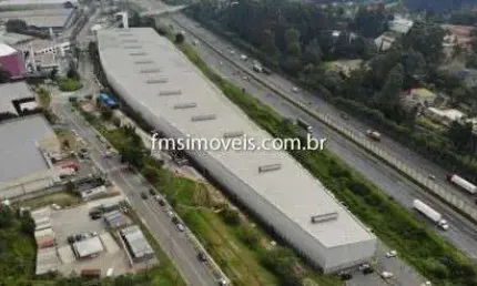 Excelente oportunidade: Galpão comercial para locação em Barueri-SP, no bairro Tamboré, com 2 banheiros e 1.663,00 m² de área.