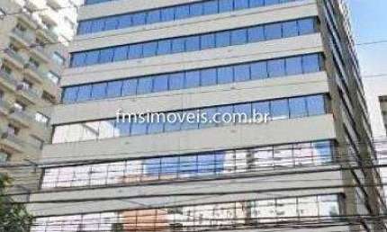 Conjunto comercial com 330m² para locação no Itaim Bibi.