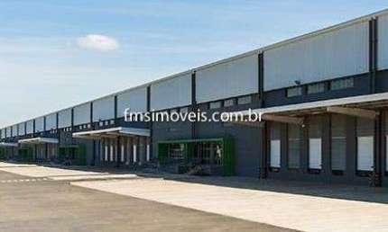 Galpão Comercial de Alto Padrão para Locação em Itupeva-SP - Bairro Jardim Alegre - 5.225m² - 2 Banheiros - 24 Vagas de Garagem