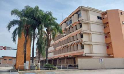 Conjunto comercial com 468m² em Santana de Parnaíba - SP