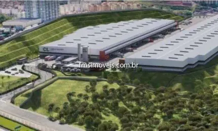 Galpão Comercial para Locação em Osasco-SP, Jardim Cirino! 2 Banheiros, 6 Vagas de Garagem, 1.863m² de Área!