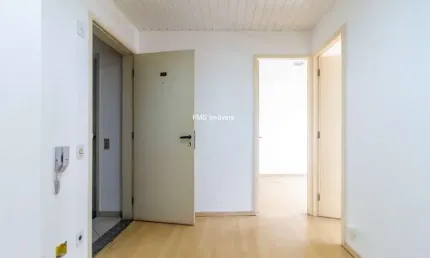 SALA COMERCIAL 32m² - 1 VAGA DE GARAGEM - ALTO DA BOA VISTA