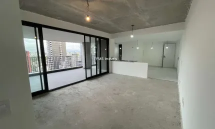 Apartamento à venda em Pinheiros com 3 suítes, 3 banheiros, 2 vagas.