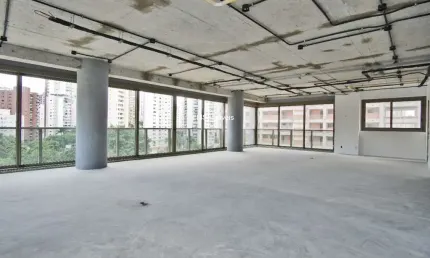 Apartamento à venda na vila nova conceição com 4 suítes, 5 banheiros, 4 vagas.