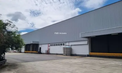 Galpão para locação em atibaia-sp, bairro pinheirinho: 2 banheiros, 15 vagas de garagem, 5.345,56 m² de área.