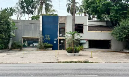 Ponto comercial com 17 salas para alugar na Rua Estados Unidos, 2031, Jardim América, São Paulo