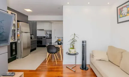Apartamento tipo para venda em Vila Nair com 2 quartos, sendo 1 suíte, 55m²