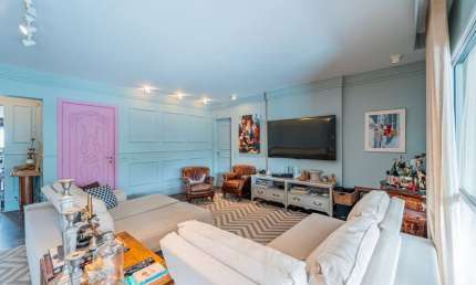 Apartamento tipo para venda com 4 quartos, sendo 4 suítes, 283m²