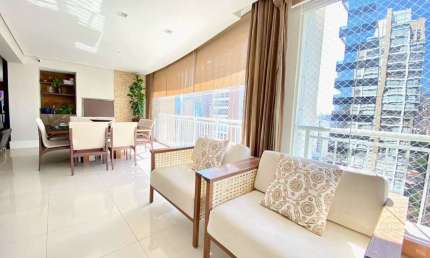 Apartamento tipo para venda com 3 quartos, sendo 3 suítes, 185m²
