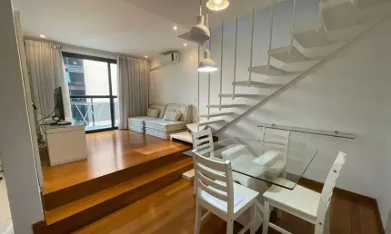 Duplex para venda em Itaim Bibi com 1 quarto, sendo 1 suíte, 68m²