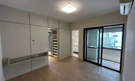 Apartamento tipo para venda em Planalto Paulista com 3 quartos, sendo 2 suítes, 226m²