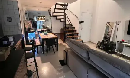 Duplex para venda em Pinheiros com 2 quartos, sendo 2 suítes, 80m²