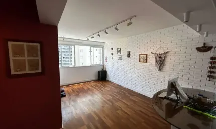 Apartamento tipo para venda em Moema com 3 quartos, sendo 1 suíte, 130m²