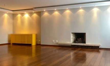 Apartamento tipo para venda com 3 quartos, sendo 3 suítes, 196m²