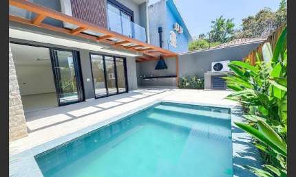 Casa no condomínio VILLAGIO FRUI VITTA para venda com 5 quartos, 220m²