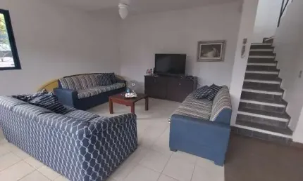 Casa tipo para venda em Juquehy com 5 quartos, sendo 1 suíte, 225m²