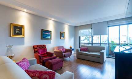 Cobertura para venda com 3 quartos, sendo 2 suítes, 287m²