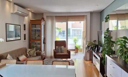 Apartamento tipo para venda com 2 quartos, sendo 2 suítes, 156m²