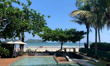 Casa no condomínio Blue Bay para locação com 4 quartos, sendo 4 suítes, 200m²