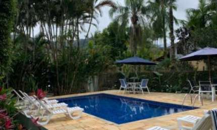 Casa no condomínio Blue Bay para venda e locação com 4 quartos, sendo 3 suítes, 180m²