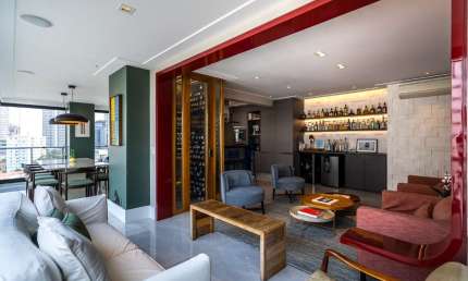Apartamento tipo para venda com 2 quartos, sendo 2 suítes, 140m²